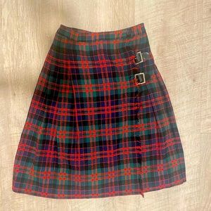 MADISON WARDROBE MAKER vintage plaid skirt